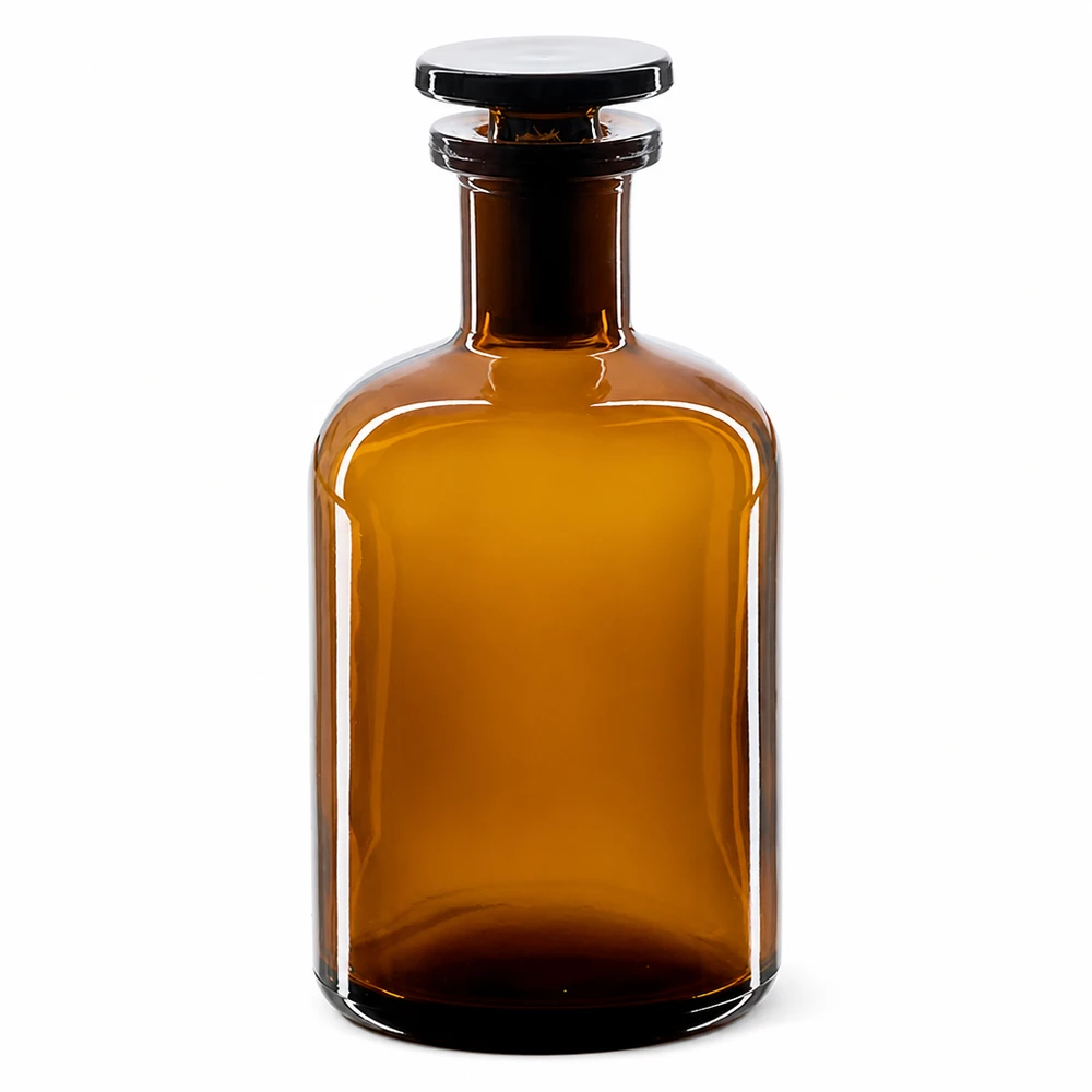Apothekersfles 100 ml nauwe hals bruin glas incl. glazen stop Kleine bruine glazen fles van 100 ml met smalle hals en ronde schouders, voor laboratoria en apotheken