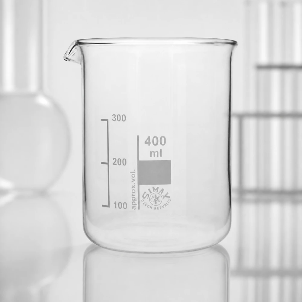 Bekerglas 400 ml van hittebestendig borosilicaatglas (laag model) Laboratoriumbeker van 400 ml, lage vorm met praktische schenktuit voor nauwkeurig doseren