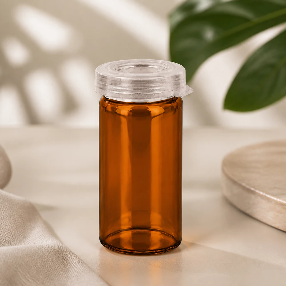 Lichtwerend glas 5 ml, amberkleurig, voor tabletten en capsules, met transparante kliksluiting